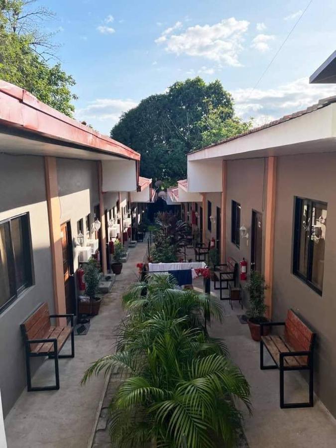 Cebuana'S Travelers Inn Coron Eksteriør bilde